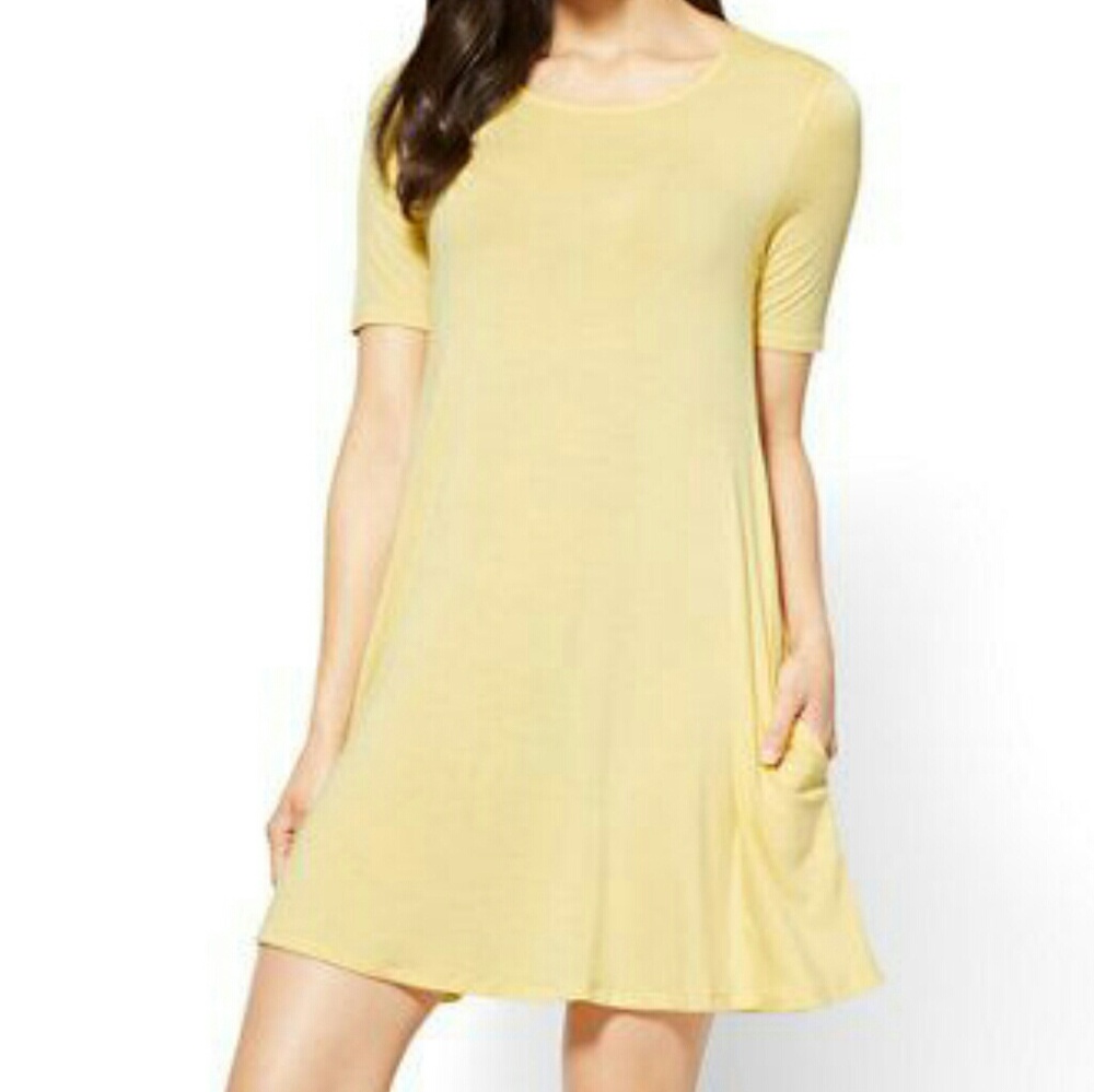 (NWOT) New York & Company yellow swing dress